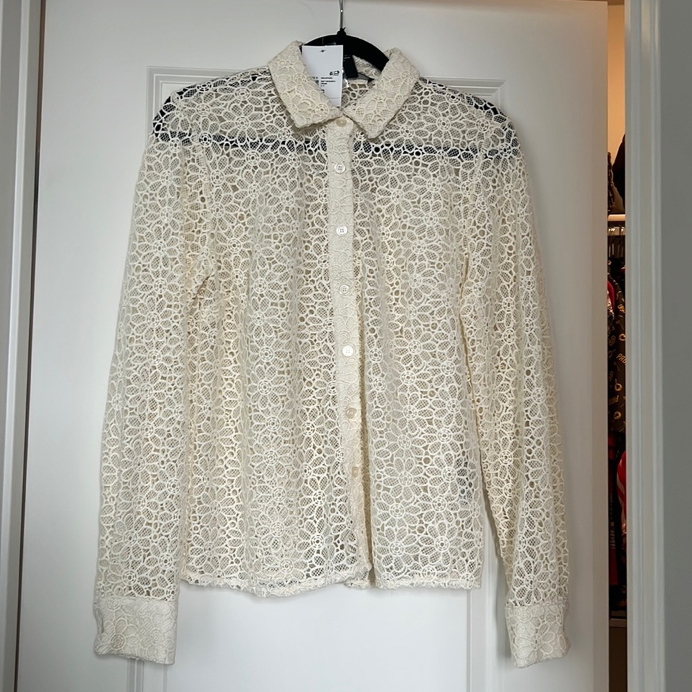 Floral lace top